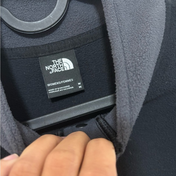 The North face fleece long sleeve - Picture 2 of 5